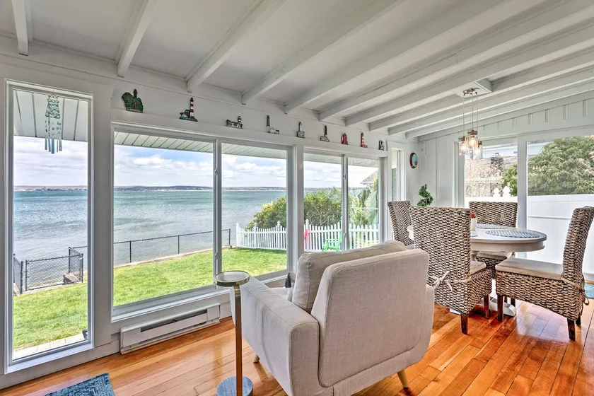 Waterfront Portsmouth Cottage: 8 Mi. From Newport! - Image 1