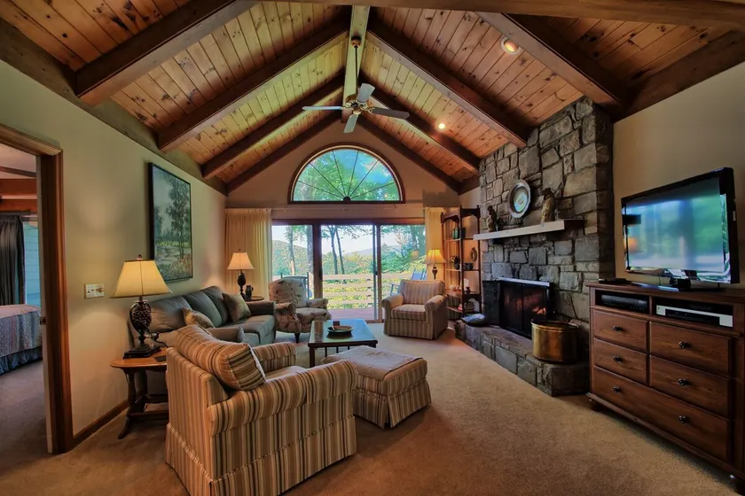 Penrith Hideaway at Yonahlossee - Image 1