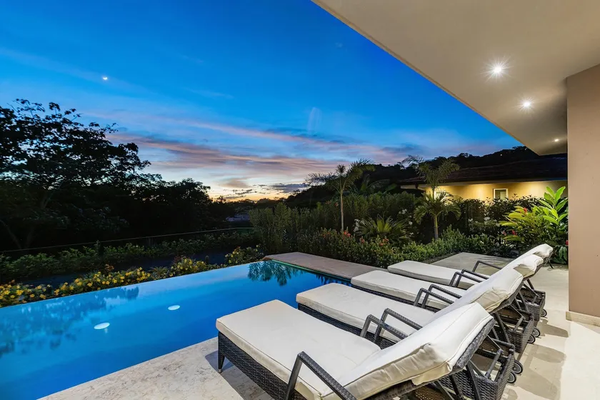 The Haven-Mar Vista 2 Br House With Pool And 1 Br Casita - Image 1