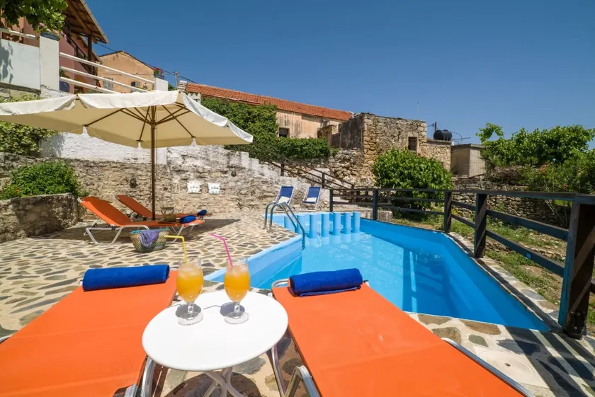 Villa Zoi Tzitzifes - Image 1