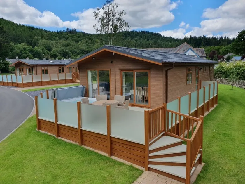 Llyn Conwy Lodge - Image 1
