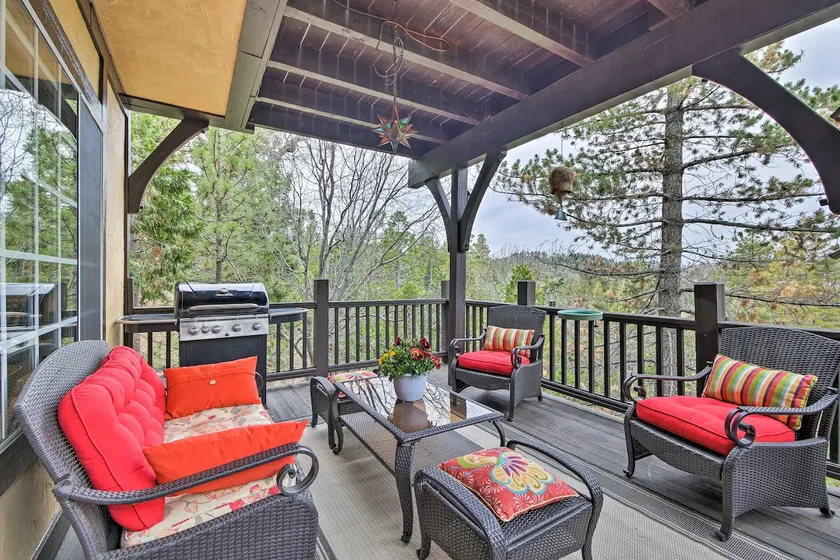 ¡NUEVO! Inicio de lujo Lake Arrowhead - 3 millas a la aldea! - Image 1