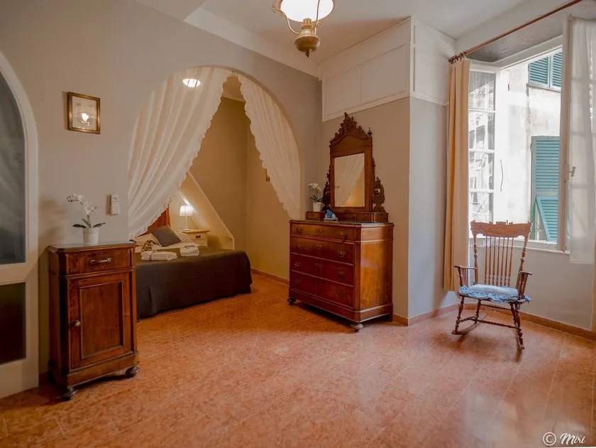 La Casa di Eio Traditional Apartment - Image 1