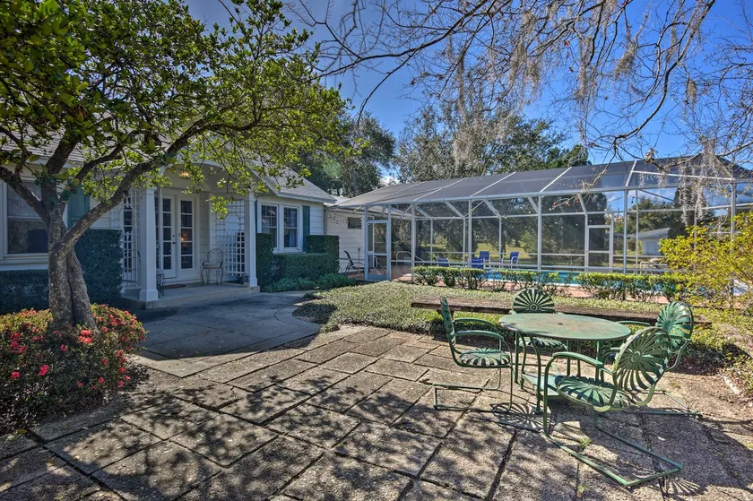 Cottage w/ Private Pool - Walk to Lake Wales! - Image 1