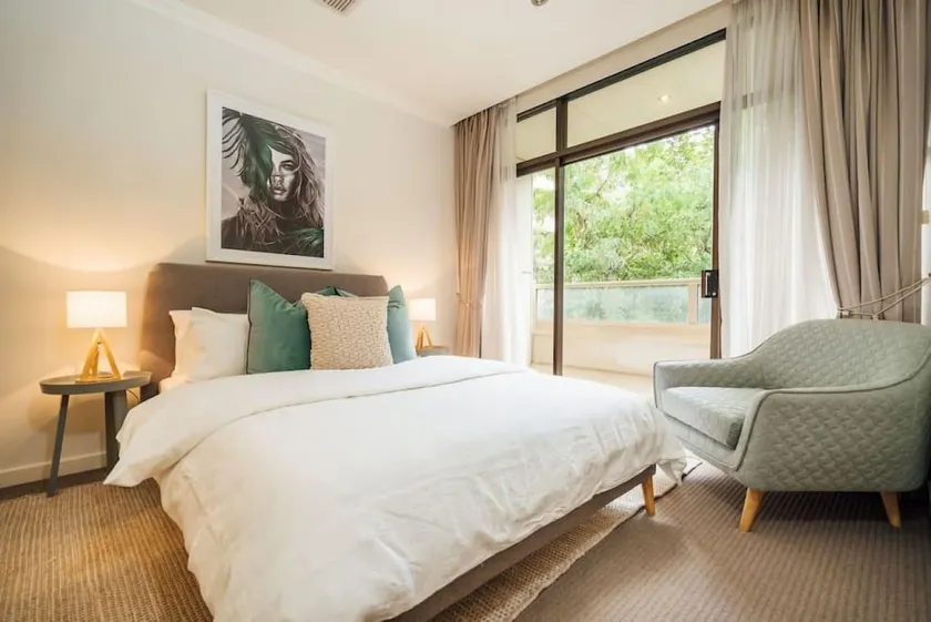 Serene on Grenfell Adelaide - Image 1