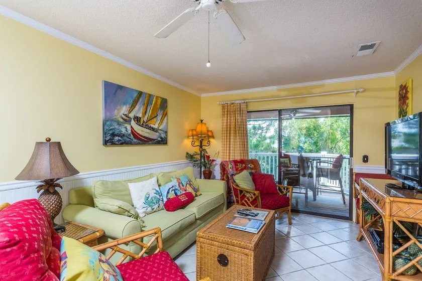 Enjoy Ocean Breeze from your Balcony! Amenities in - Image 1