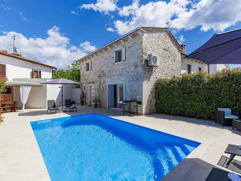Holiday Home Villa Karmen by Interhome - Image 1