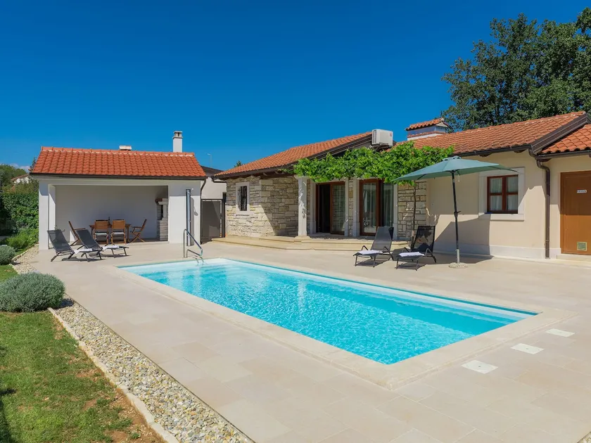 Holiday Home Florens by Interhome - Image 1