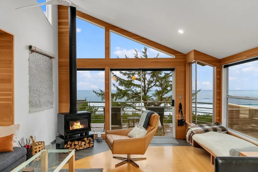 Seacliff by Coast Cabins. MCA 1056 - Image 1