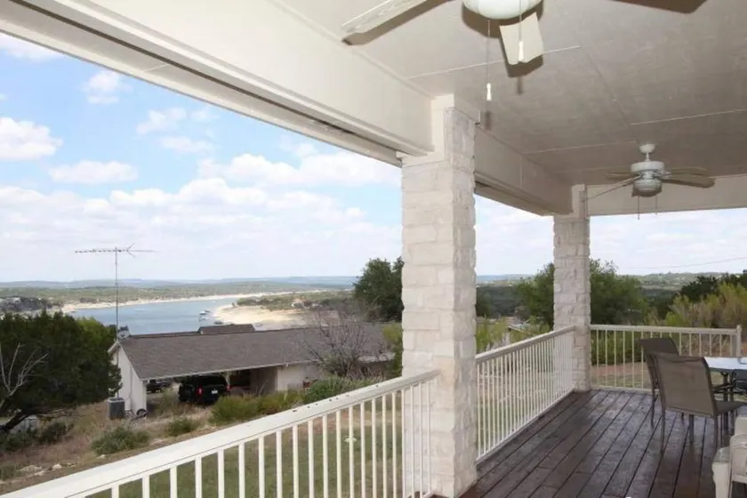 Feed the deer w/Lake Travis views & open Boat Ramp - Image 1