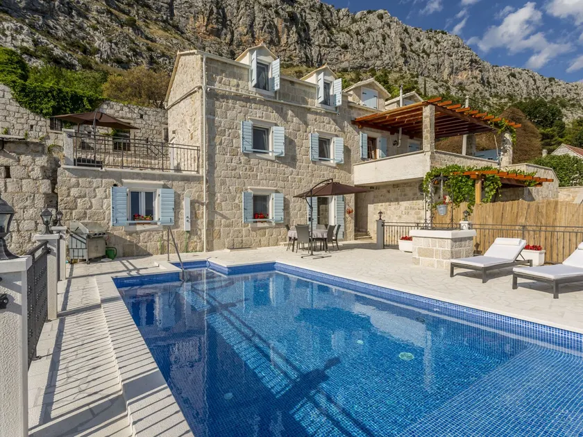 Villa Nareste - Image 1