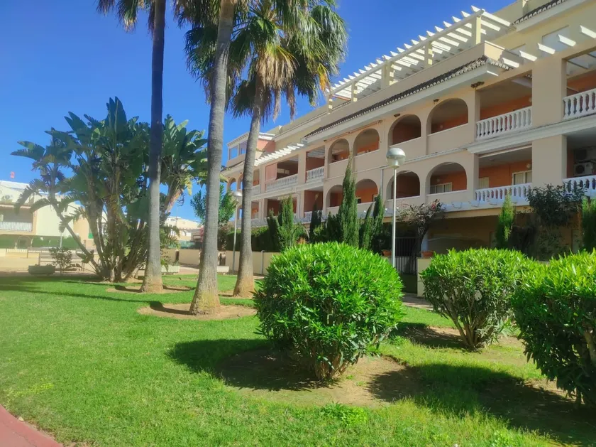 Lejlighed 250m fra Els Molins strand med pool 100m fra restauranter ... - Image 1