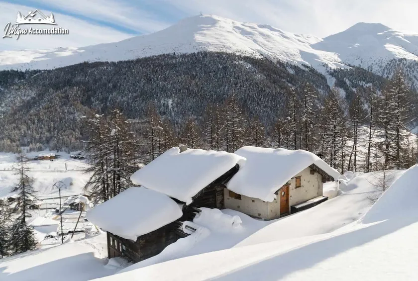 Hanzel & Gretel Gretel by Livigno Accomodation - Image 1