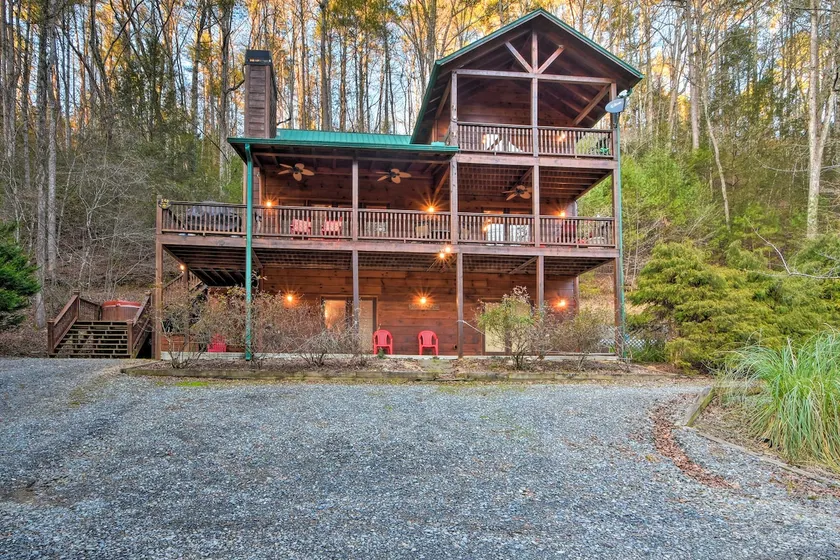 Riverside Ellijay Cabin w/ Hot Tub & Game Room - Image 1