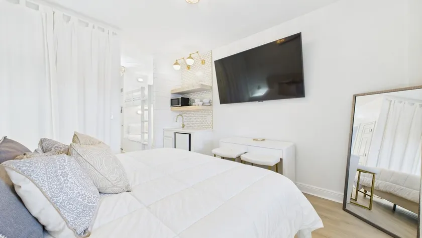 Seas the Day 30A 242–Modern Charm–Sleeps 2 - Image 1