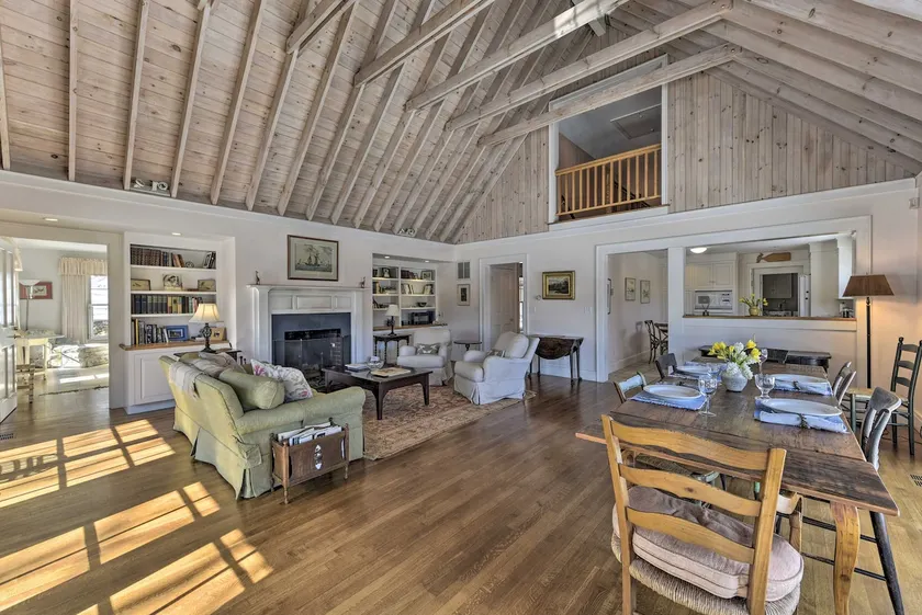 2 Mi to Crane Beach: Waterfront Ipswich Escape! - Image 1