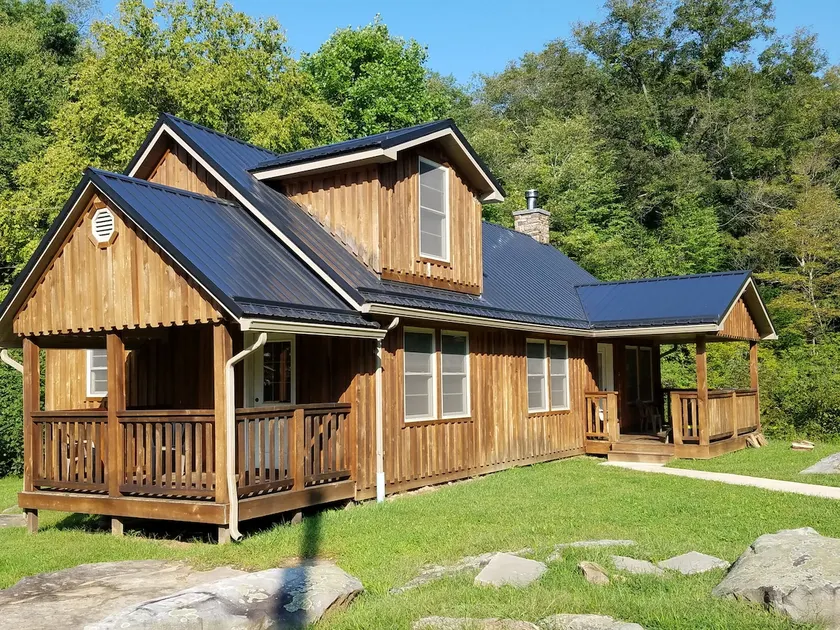 OVR's Cottage auf dem Meadow Run.  Gemütliche Hütte mit Blick auf schönen natürlichen Strom - Image 1