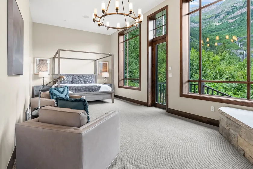 Mountain Lodge mit Blick auf den Wasserfall - 5 Schlafzimmer, unglaubliche Aussicht! - Image 1
