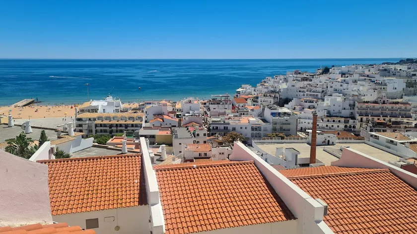 Albufeira, Sea and old town view (32) - Image 1