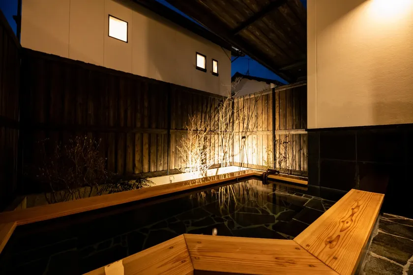 Kotonone 【Suzu】Yufuin 2-story house/Winter season: Kotatsu provided/Suzu's exclusive natural hot spring open-air bath/ - Image 1