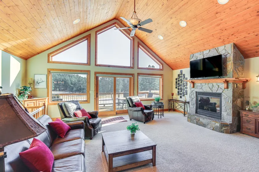 Keystone Cabin ~ 9 Mi to Mt Rushmore! - Image 1