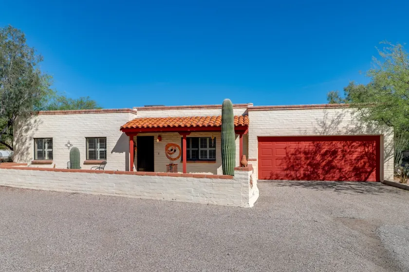 Bright Tucson Home w/ Patio By Rillito River Path! - Image 1