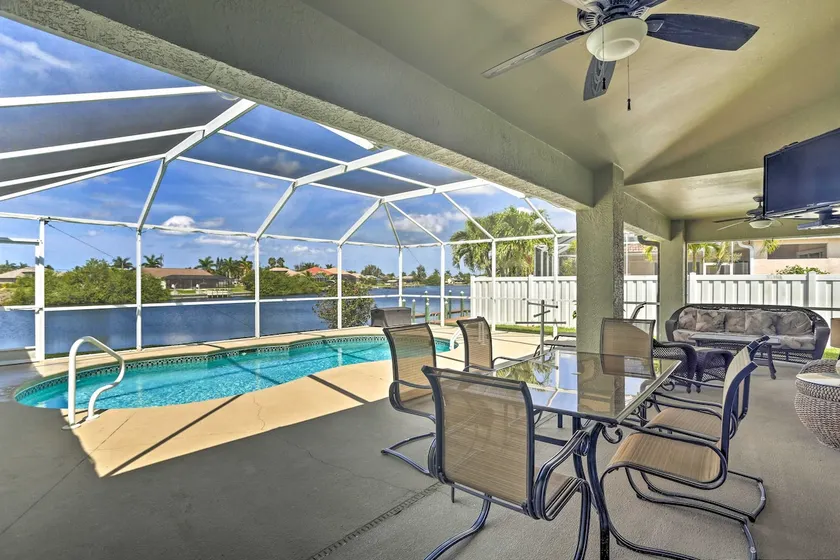 NEU! Cape Coral House am Kanal mit Pool und Terrasse! - Image 1