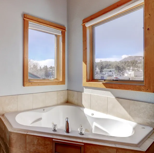 Downtown Estes Park Riverside Escape - #6 - Image 1