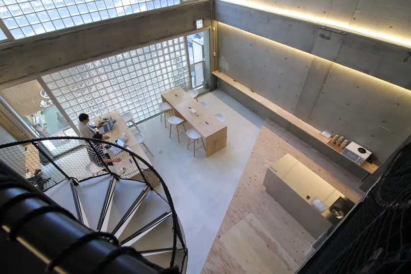 Small Hotel - Hondori shopping arcade (3H) - Image 1