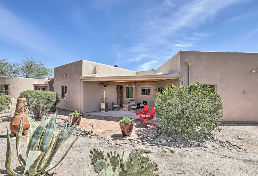 Tucson Home w/ Patio - Near Outdoor Adventure - Image 1