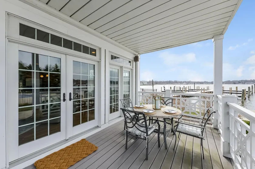 Mermaid townhouse shared pool walk to Saugatuck - Image 1
