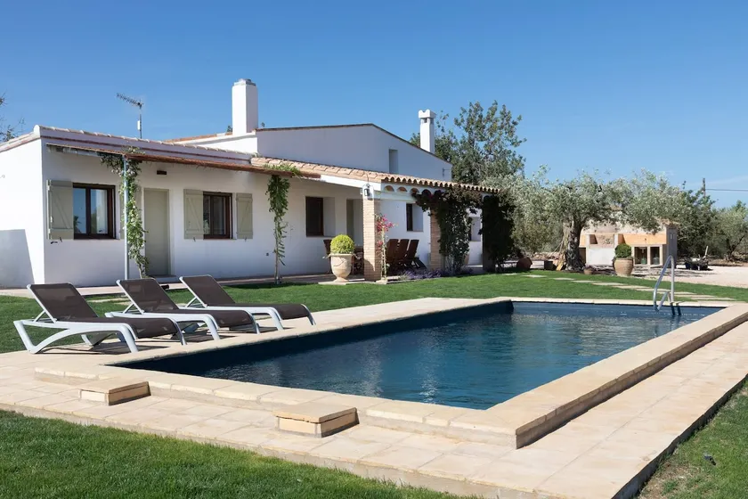 Santolina - Casa Rural en l'Ampolla con piscina privada, jardín y barbacoa - Deltavacaciones - Image 1