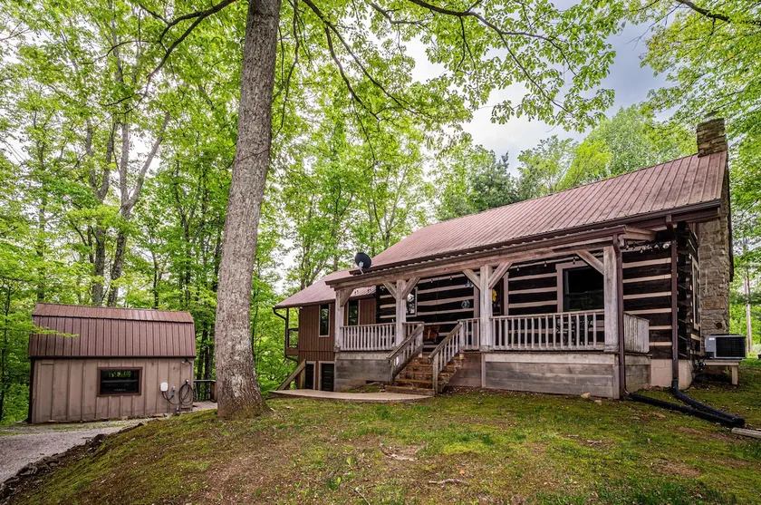 Rock Ridge | Dog Friendly • Hot Tub • EV Charger - Image 1