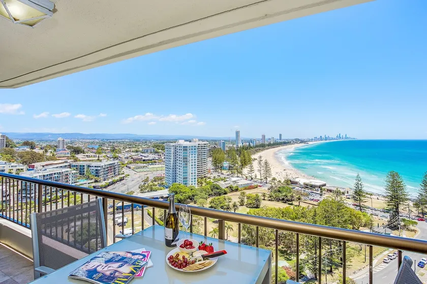 Gemini Court - 2 Bed Superior Oceanview - 3 Nights - Image 1