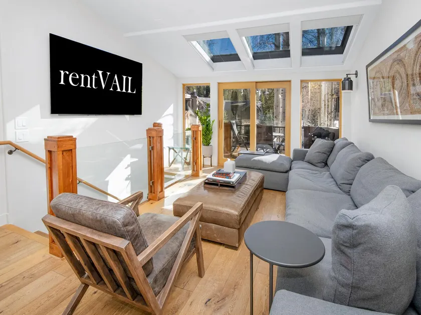 Skaal Haus 3 | Newly Remodeled 3BR Townhome by Vail Village - Image 1