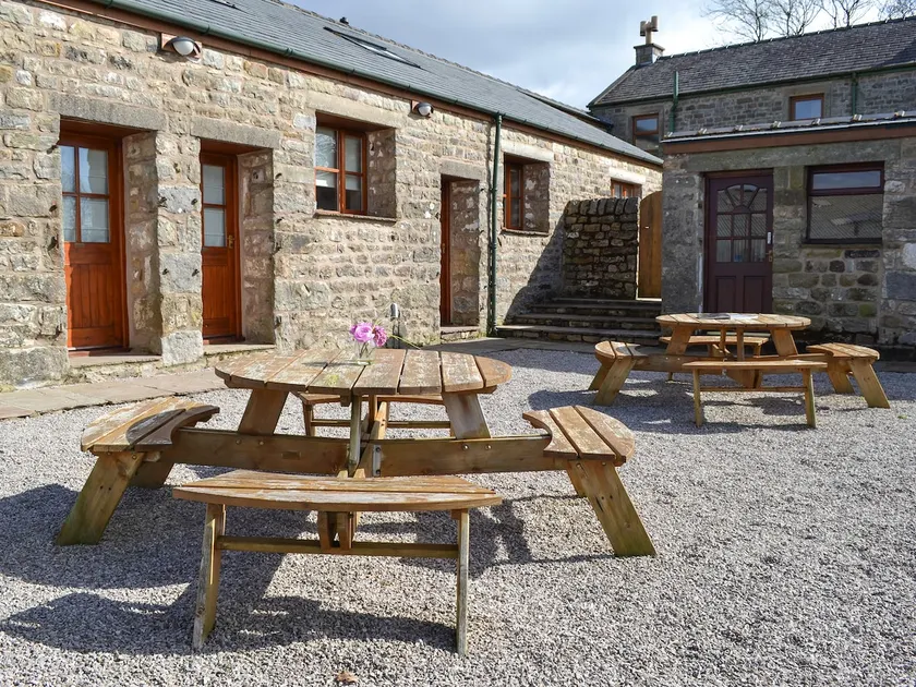 Lakeland View - Image 1
