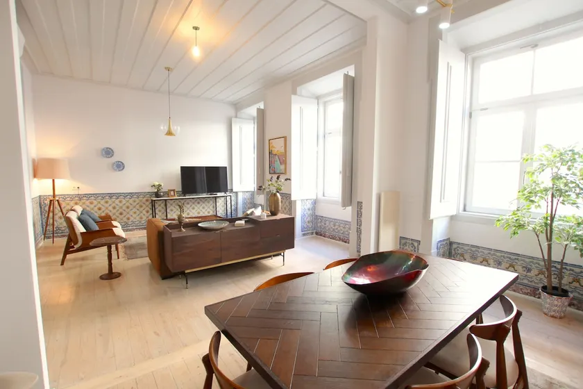 Nomad s Downtown Lisbon - 3bdr Charming Memory - Image 1