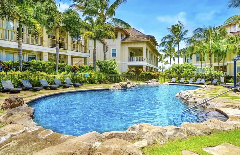 3 Kings/3 Baths, Full AC, 5 Min Walk to PoipuBeach - Image 1
