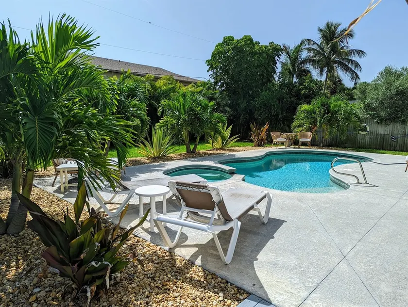 Hibiscus Hideaway in Cocoa Beach - Image 1