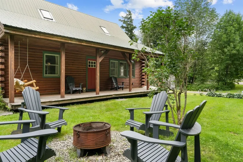 Dog Friendly Cabin Near Smuggs - Image 1