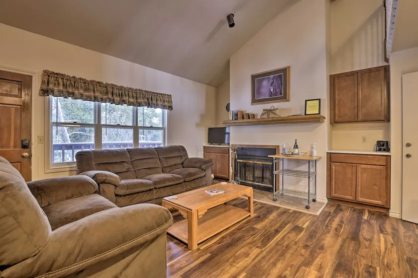 NOUVEAU! Grand Lake Condo w / Cheminée, marche de l'eau! - Image 1