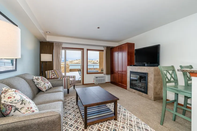Grandview 520 Waterfront condo on Lake Chelan - Image 1