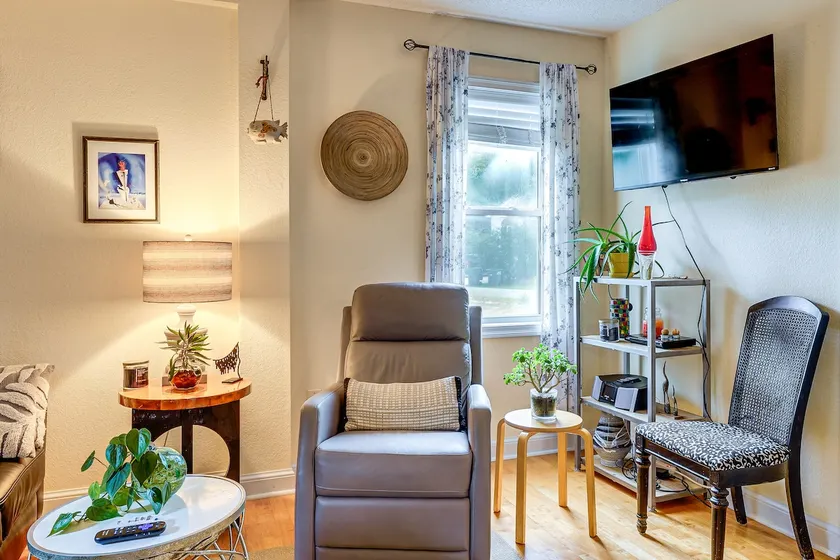 Nags Head Apt with Patio - 1/2 Mile Walk to Beach! - Image 1