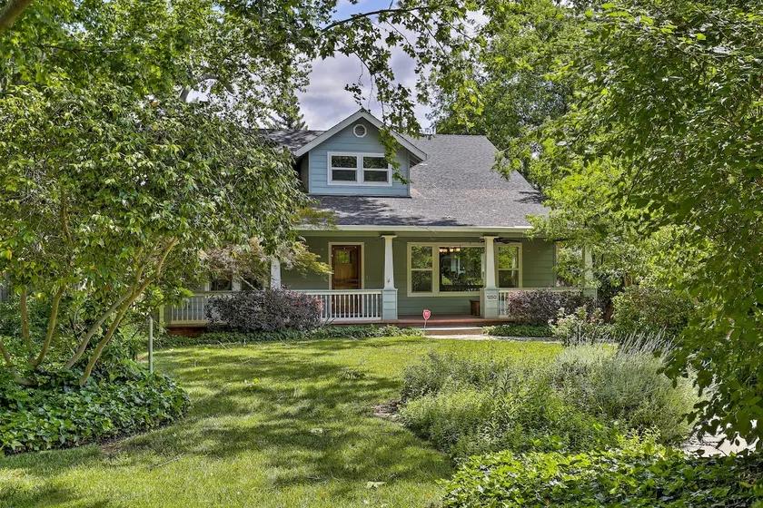 NY! Rummelig Downtown Chico Home, ½ Mile til CSU! - Image 1