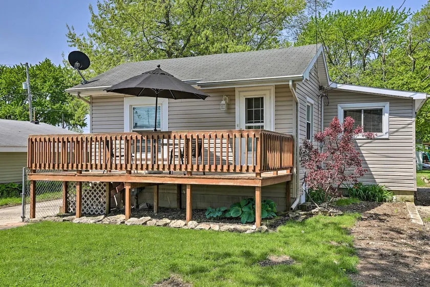 Home w/ Lake-View Deck by Camp Perry & Magee Marsh - Image 1