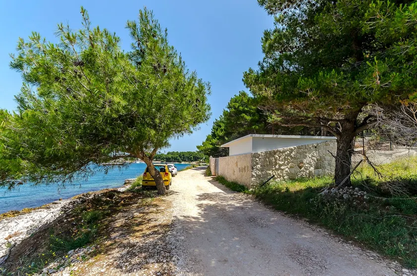 House Nostalgia (68851-K1) - Slatine (Ciovo) - Image 1