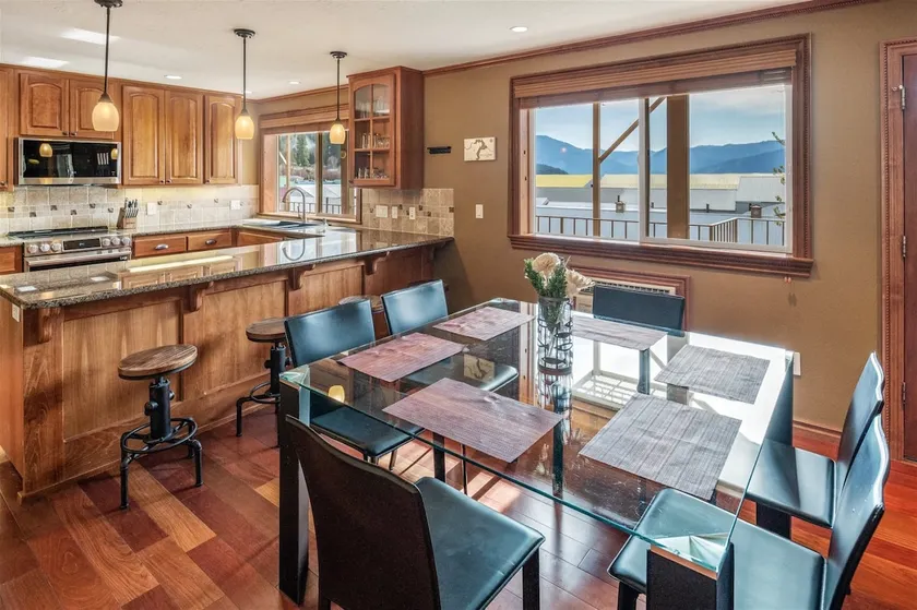 Pet Friendly Bayview Condo | Stay monthly & longer - Image 1
