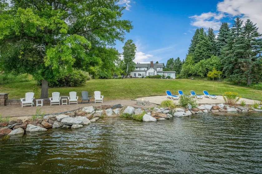 Sunnyside Estate - Enorma, historiska Waterfront Family Home på 5 hektar. Dock med båtlyft också. - Image 1