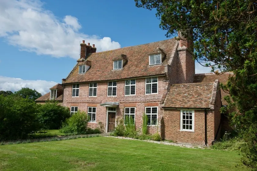 Moat Farm House - Image 1
