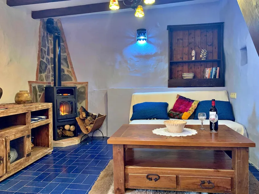 Casa Mandarina centro de Cómpeta con chimenea y terraza con vistas By AndaraHolidays - Image 1
